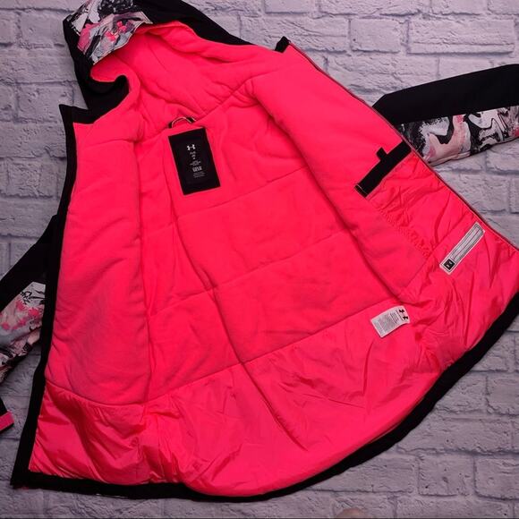 Under Armour Treetop Jacket in Black/Cerise - Picture 8 of 11